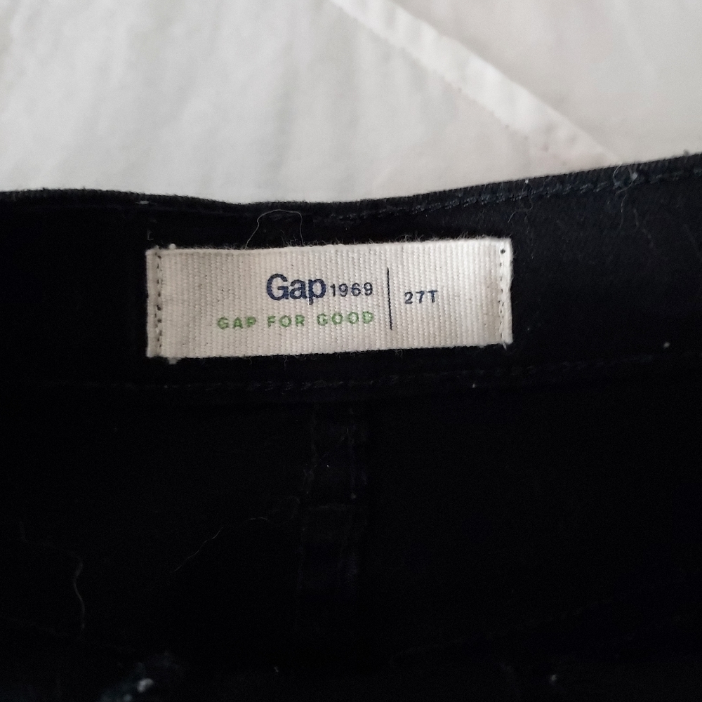 GAP Black Denim Skirt - Picture 6 of 9